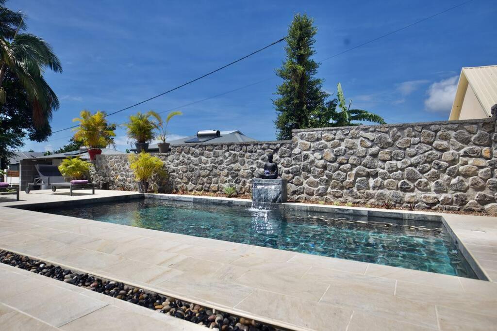 Villa Du Beau Vallon 2 Jacuzzi Privatif Et Piscine Chauffee Partagee Saint Benoit Exterior photo